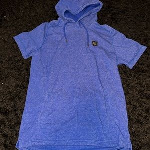 Short sleeve hoodie